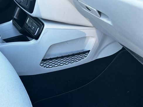 Used 2021 Jeep Renegade Latitude image 38