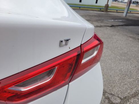 Used 2023 Chevrolet Malibu LT FWD image 12