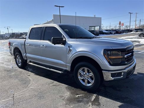 Used 2024 Ford F150 XLT w/ Mobile Office Package image 6