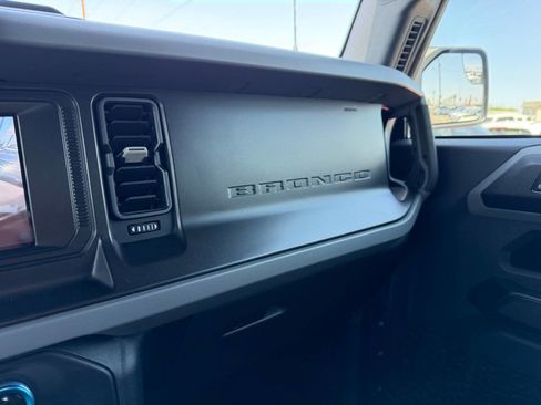 Used 2021 Ford Bronco 2-Door AWD/4WD image 30