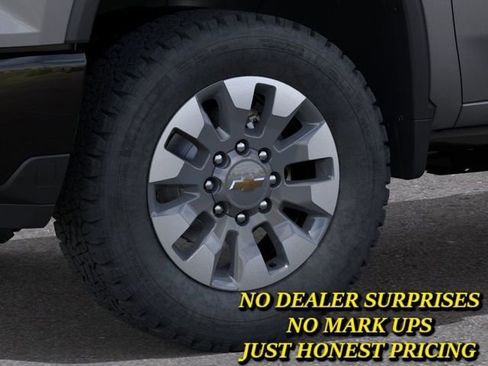 New 2026 Chevrolet Silverado 2500 Custom AWD/4WD image 9