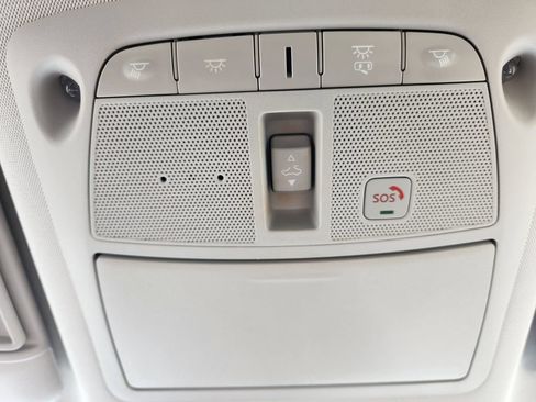 Used 2023 Nissan Armada Platinum w/ Captain's Chairs Package AWD/4WD image 34