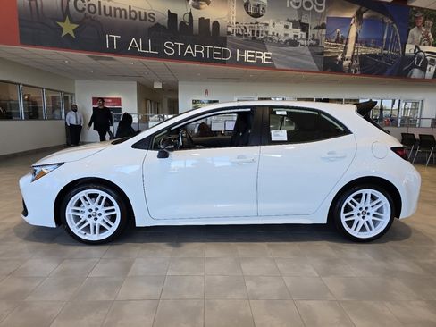 New 2026 Toyota Corolla SE image 6