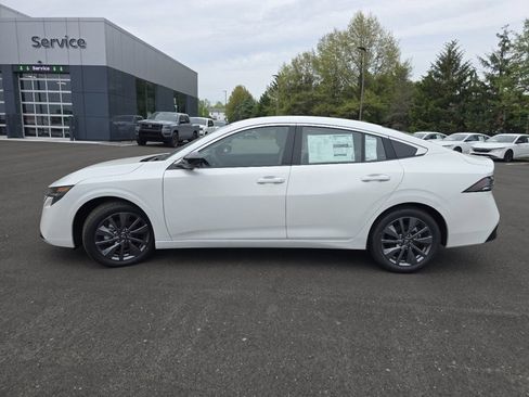 New 2026 Nissan Sentra SL w/ Floor Mat Package FWD image 11