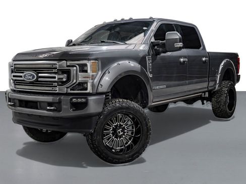 Used 2022 Ford F350 Limited image 4