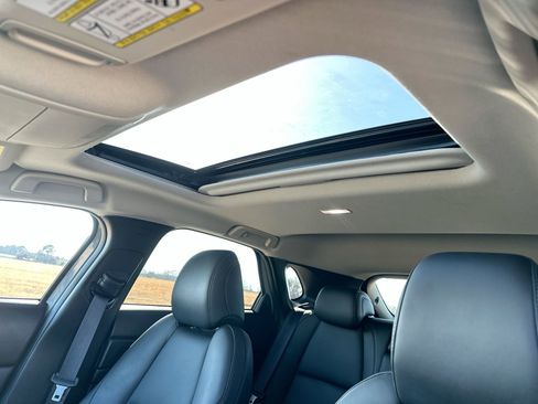 Used 2025 MAZDA CX-30 AWD 2.5 S w/ Preferred Package image 21