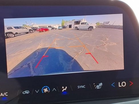 Used 2024 Chevrolet Blazer LT w/ Convenience Package FWD image 27
