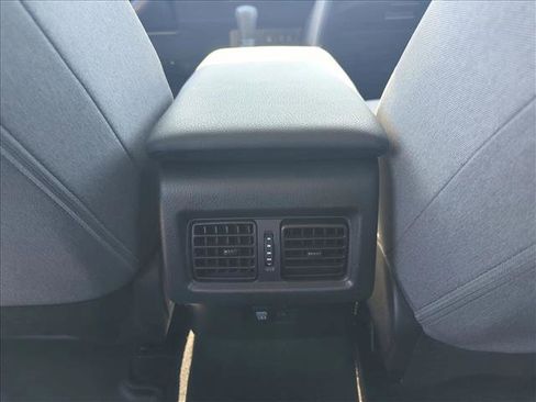 Used 2025 Toyota Camry LE w/ Convenience Package image 15