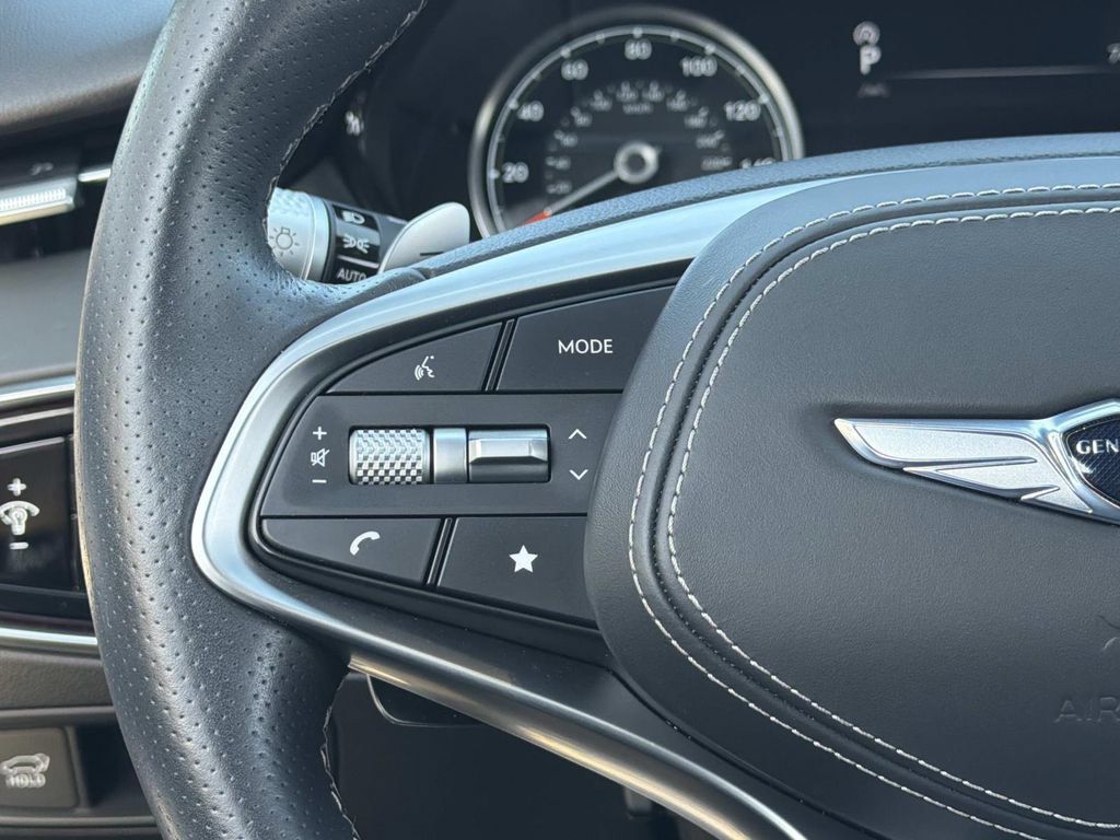 Certified 2024 Genesis GV70 3.5T Sport AWD/4WD image 8