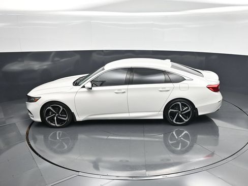 Used 2019 Honda Accord Sport image 42