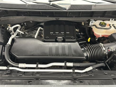 Used 2024 Chevrolet Silverado 1500 Custom AWD/4WD image 23