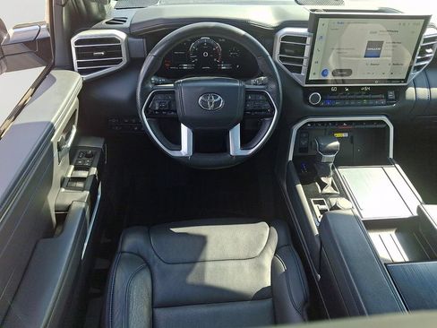 Used 2023 Toyota Tundra Platinum AWD/4WD image 12