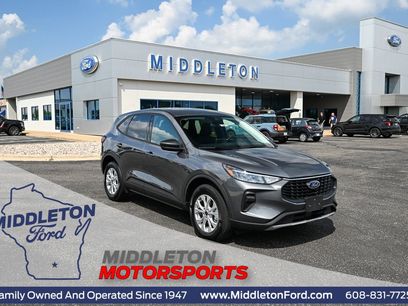 New 2025 Ford Escape Active w/ Cold Weather Package