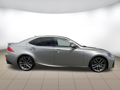 Used 2018 Lexus IS 350 AWD image 8