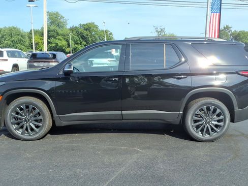Used 2023 Chevrolet Traverse RS AWD/4WD image 4