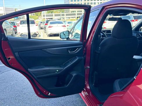 Used 2018 Subaru Impreza 2.0i Sport AWD/4WD image 26