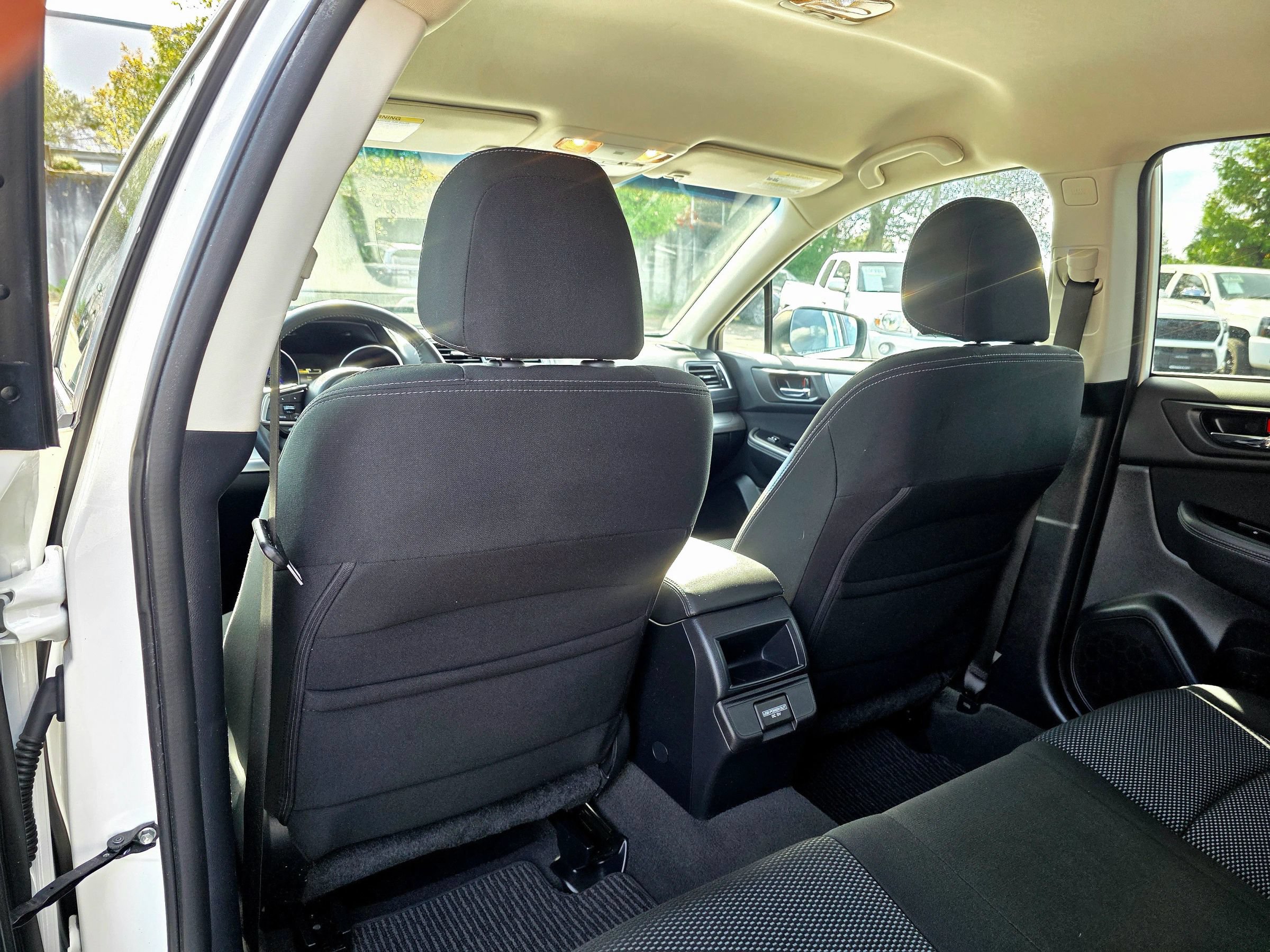 Used 2018 Subaru Outback 2.5i Premium AWD/4WD image 51
