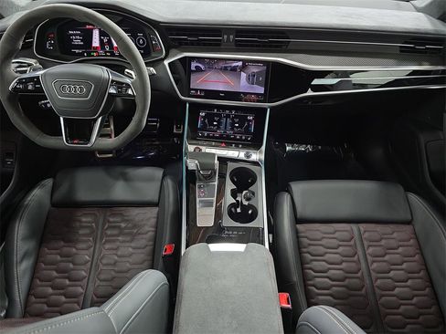 Used 2025 Audi RS 6 performance image 13