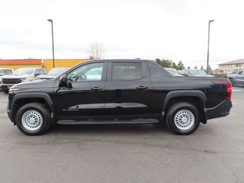 Used 2025 Chevrolet Silverado EV W/T AWD/4WD image 4