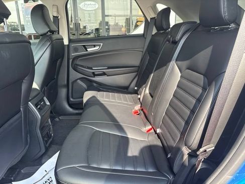 Used 2024 Ford Edge SEL w/ Convenience Package AWD/4WD image 13