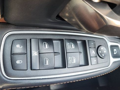 Used 2022 RAM 3500 Limited image 38