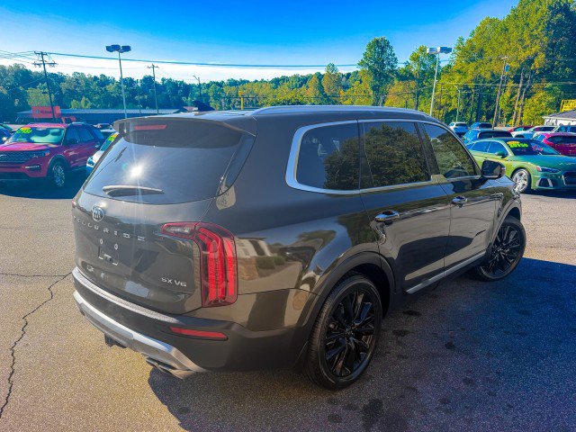 Used 2021 Kia Telluride SX w/ Towing Package FWD image 4