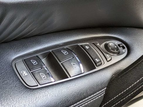 Used 2020 Nissan Armada SL w/ Premium Package RWD image 30