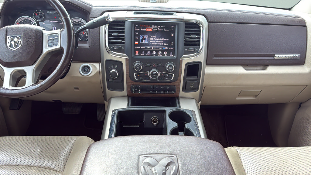 Used 2014 RAM 2500 Laramie AWD/4WD image 15