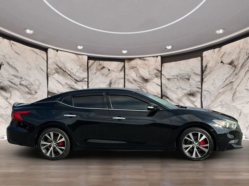 Used 2017 Nissan Maxima 3.5 SV FWD image 10
