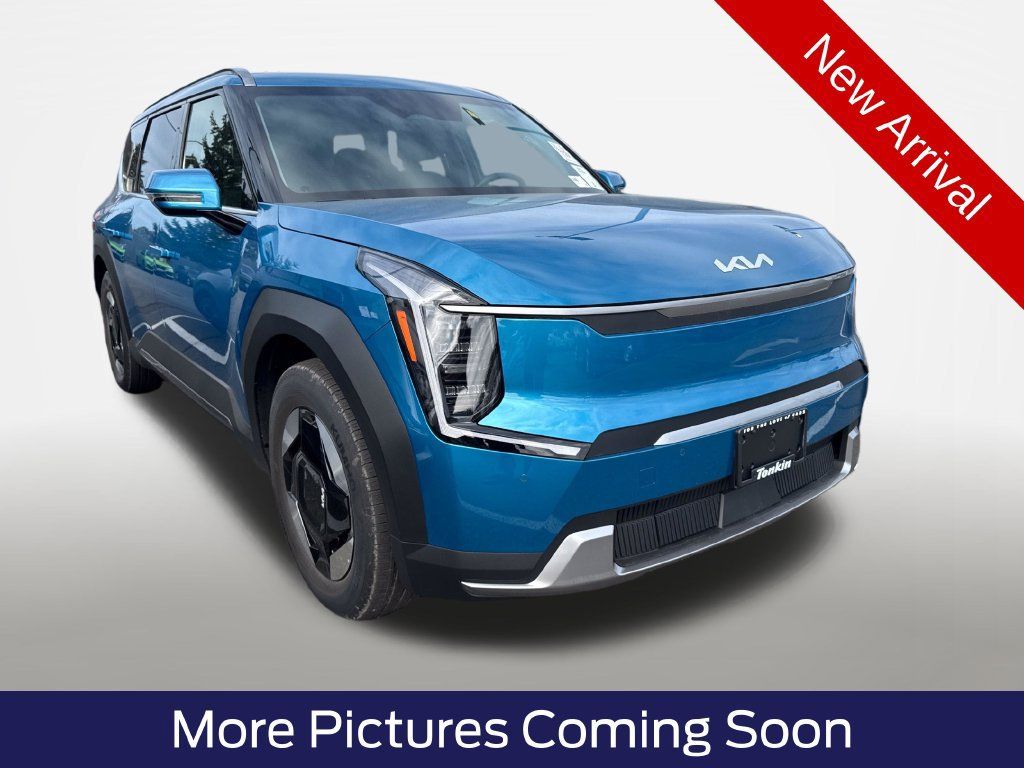 Used 2024 Kia EV9 Wind AWD/4WD image 1