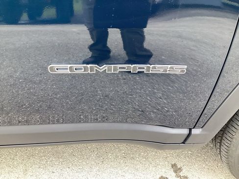 New 2026 Jeep Compass Limited AWD/4WD image 10