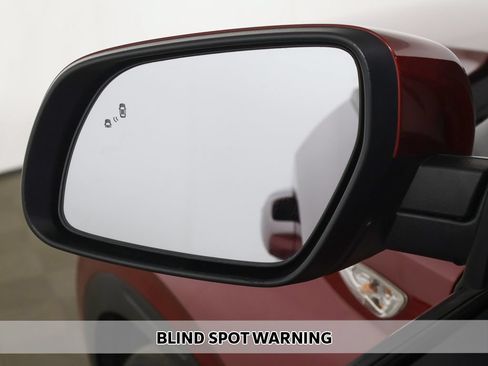 Certified 2024 Hyundai Venue SEL FWD image 4