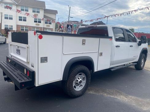 Used 2020 GMC Sierra 2500 4x4 Crew Cab w/ Convenience Package image 2