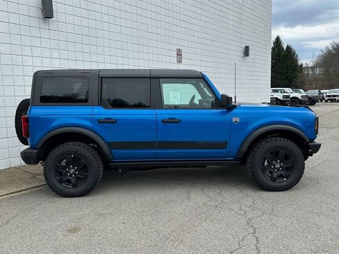 New 2025 Ford Bronco Big Bend w/ Black Diamond Package image 4