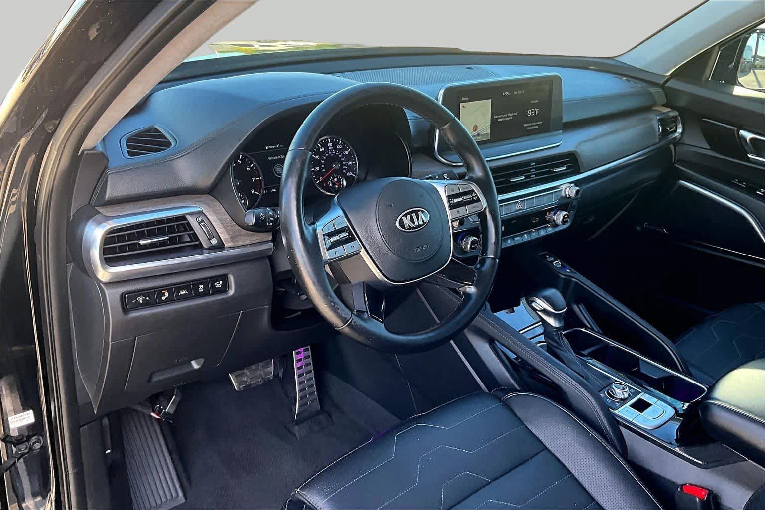 Used 2021 Kia Telluride SX w/ SX Prestige Package AWD/4WD image 16