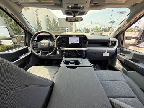 New 2026 Ford F350 XL w/ STX Appearance Package AWD/4WD image 4