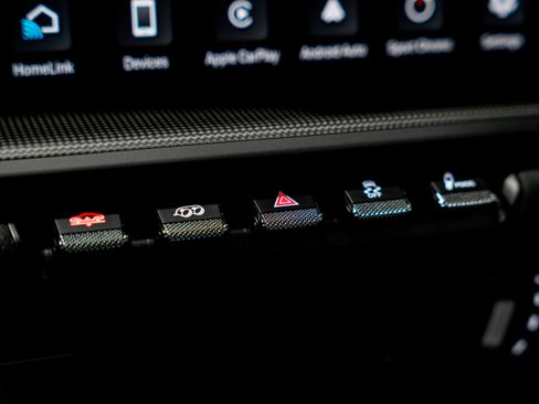 Used 2024 Porsche 911 Dakar image 16