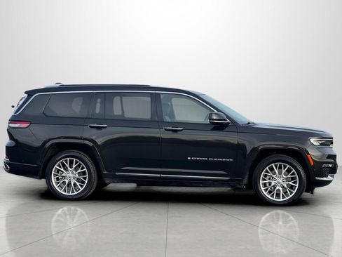 Used 2023 Jeep Grand Cherokee L Summit w/ Advanced Protech Group IV image 3