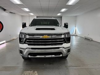 New 2026 Chevrolet Silverado 2500 LTZ w/ LTZ Convenience Package video 2