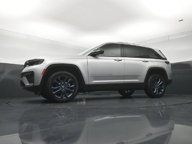 New 2026 Jeep Grand Cherokee Limited AWD/4WD image 20