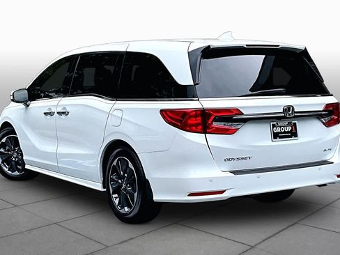 Certified 2022 Honda Odyssey Elite image 12