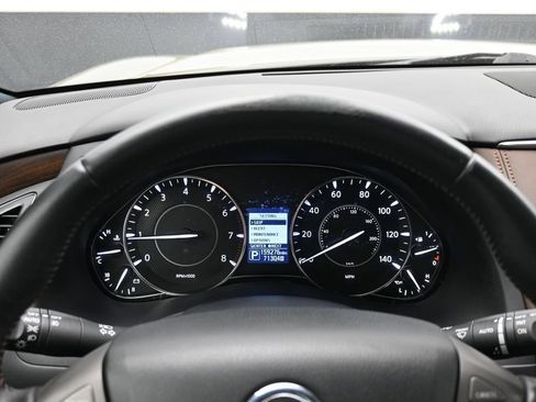 Used 2019 Nissan Armada Platinum w/ Captain's Chairs Package AWD/4WD image 40