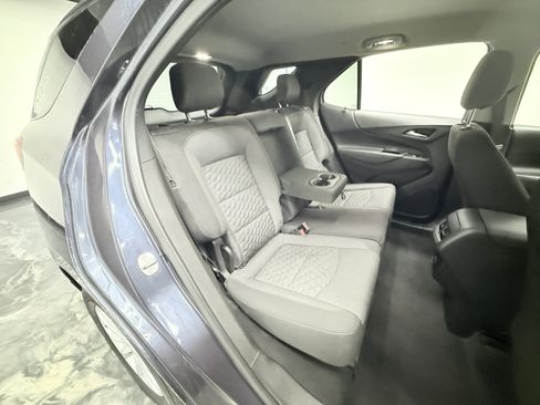 Used 2018 Chevrolet Equinox LT image 26