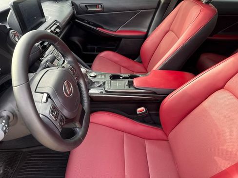 Used 2025 Lexus IS 350 F Sport RWD image 19