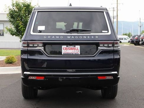 New 2024 Jeep Grand Wagoneer L 4WD w/ Convenience Group III image 5
