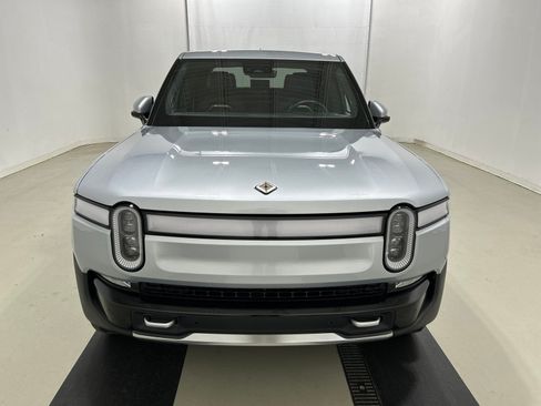 Used 2024 Rivian R1T Adventure AWD/4WD image 8