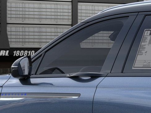 New 2026 Lincoln Nautilus Reserve AWD/4WD image 42
