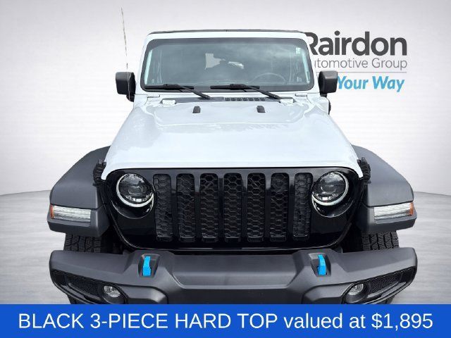 Used 2023 Jeep Wrangler Unlimited AWD/4WD image 2