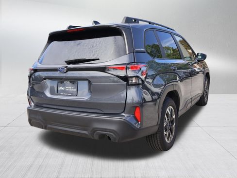 Used 2025 Subaru Forester Premium w/ Convenience Package #1 AWD/4WD image 7