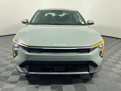 New 2025 Kia K4 EX image 10